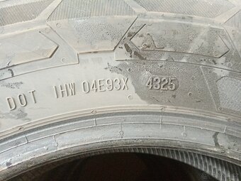 Zimní pneu 195/75 R16C - 2