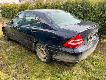 Mercedes Benz W203 C180 kompresor - 2