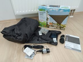 Nová stínící solární plachta s 110 LED 3,25x3,25x3m Florabes - 2