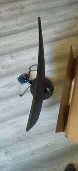 Samsung LCD monitor 27" /VA/FHD/75Hz/4ms30dnů použitý - 2