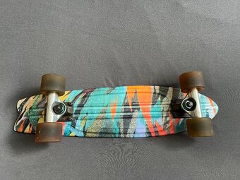 Globe cruiser skateboard – barevný - 2