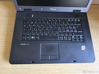 Notebook Fujitsu Siemens Esprimo Mobile V5505 - 2