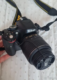 Nikon D5100 + 2 objektivy a bohaté příslušenství - 2