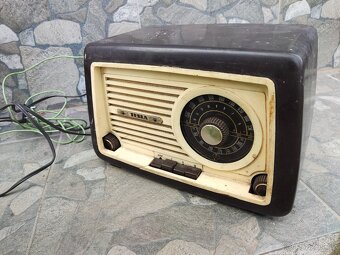 Tesla Radio - 2