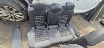 Sedacky interier audi A4 B8 8k sedan - 2