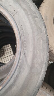 Letní pneu 195/70r15 C - 2