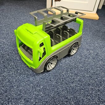 AUTOBUS - 2