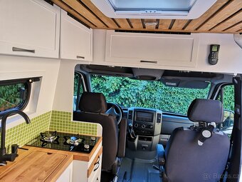 Obytná přestavba VW Crafter - 2