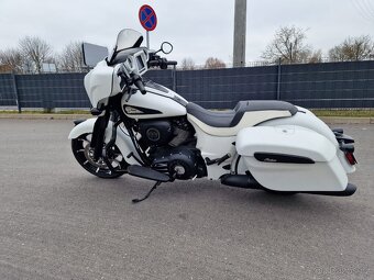 INDIAN CHIEFTAIN DARK HORSE 2019 4500 km - 2
