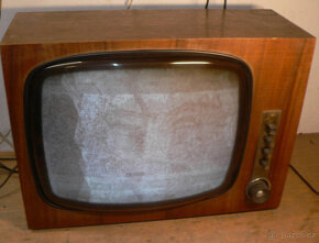 Koupím starou maďarskou televizi Orion TB-653 - 2