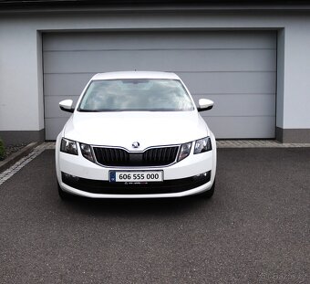 ŠKODA OCTAVIA 3 - AUTA na splátky BEZ příjmů a registrů - 2