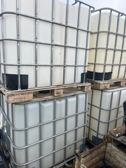 Nádrž 1000L IBC - 2