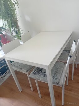 Bílý kuchyňský stůl + 4 židle - 2