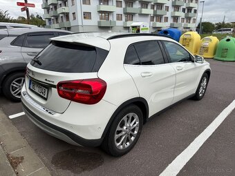 Mercedes Benz GLA 200D 4x4 - 2