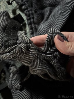 Rostoucí ergonomické nosítko - 2