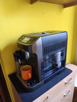 Prodám Kávovar DeLonghi Magnifica plus - 2