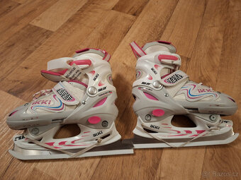 Dívčí brusle - 2