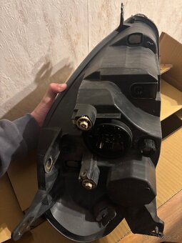 Levé přední světlo Grande Punto - 2