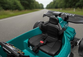 Nová dětská elektrická formule Aston Martin 4x4 24V/330W  DO - 2
