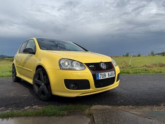 Golf V GTI Idice 30 PIRELLI - 2
