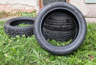Kumho 215/45 R17 91V - 2