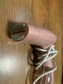 Ruční napařovač oděvů - 2