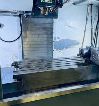 Obráběcí centra - vertikální VF 4SS - 2