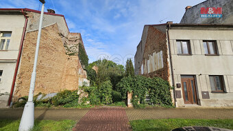 Prodej pozemku k bydlení, 1148 m², Nechanice, ul. Husovo nám - 2