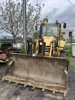 Traktorbagr Komatsu WB 93 R - 2