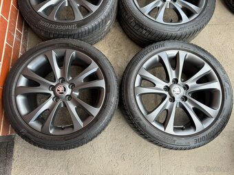 Alu 17" 5x112, škoda typ "Trifid Grafit" letní TOP - 2