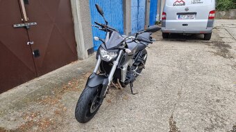 Yamaha mt 09 - 2