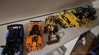 Prodám lego technic za půlku - 2