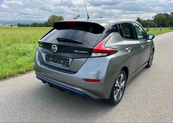 Nissan LEAF, 40KWh FULL LED-NAVI - 2