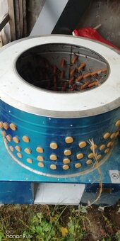 Prodám bubnovou škubáčku na drůbež velikost XXL - 2