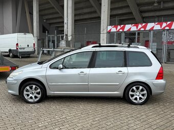 Peugeot 307, 1.6HDI, 80kw 7 míst Tažné 1.3T - 2