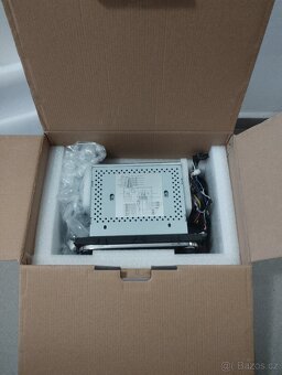 2-din autorádio Ford - 2