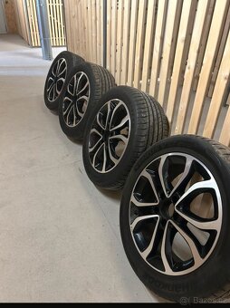 225 50 R17 98Y - 2