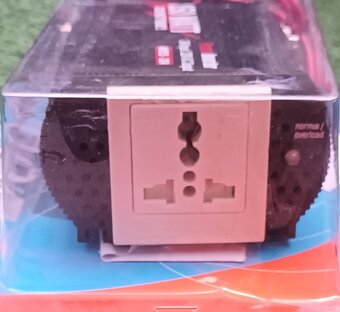 Prodám NEPOUŽITÝ měnič napětí do auta z 24V na 220V - 2