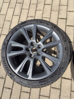 Originál Zenith R18 225/40 Grey - 2