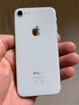 Apple 8 - 2