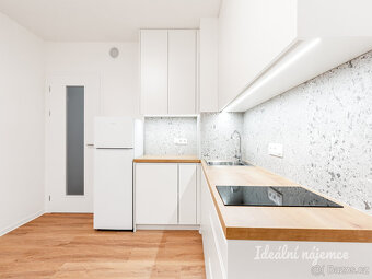 Pronájem bytu 2+kk, Na Větrníku, Břevnov, 18500 Kč/měs, 36 m - 2