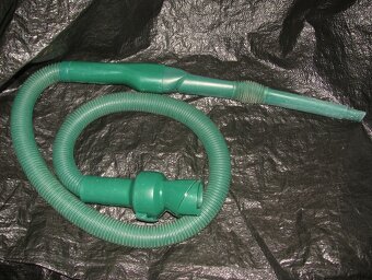 VYSAVAČ VORWERK KOBOLD 130-1 A KARTÁČ KOBOLD 350 - 2