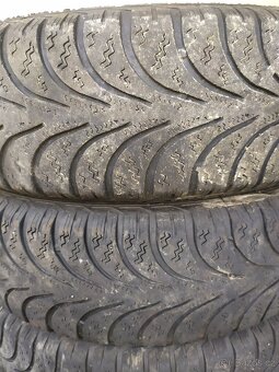 Fabia zimní 165/70 R14 všechny 4ks - 500. - 2