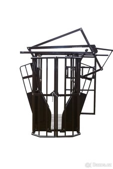 Fixační klece na skot - 2