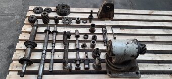 Univerzální frézka FWD-25 - 2