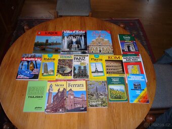 Průvodci na cesty - 2