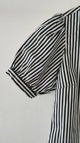 Černo-bílá pruhovaná košile s krátkým rukávem vel. 40-42 - 2