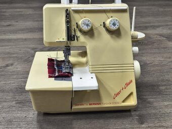 Coverlock Bernette Bernina funlock 009 DCC - 2