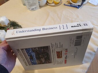 Understanding Business 5th edition - 2