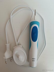 Elektrický kartáček na zuby - 2